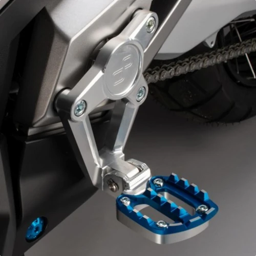 Couple of cobalt pliable footpegs | Lightech